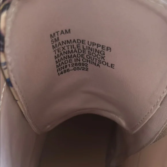 Beige Manmade Upper Shoes - Picture 2 of 7